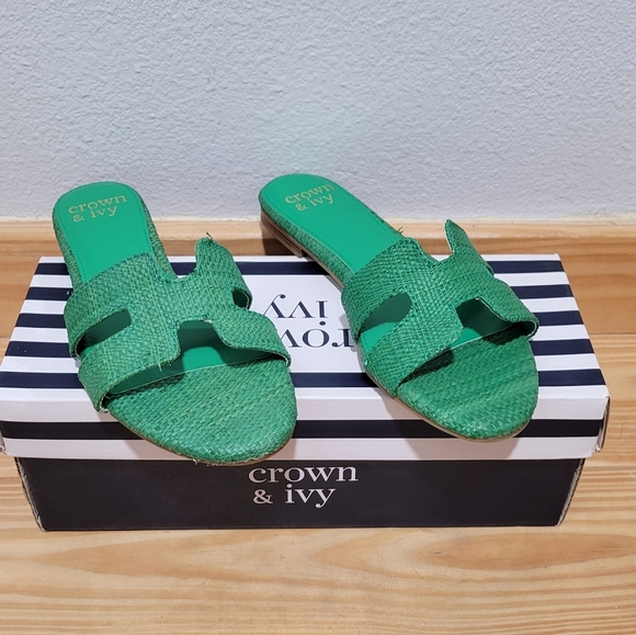 Crown & Ivy Women's Green Slide‎ Sandals Size 6 - Picture 3 of 6